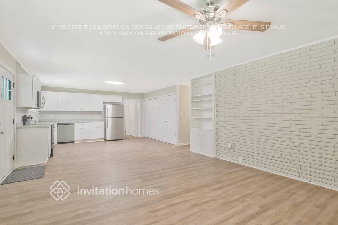 4484 Marjorie Rd - Photo 7 of 21