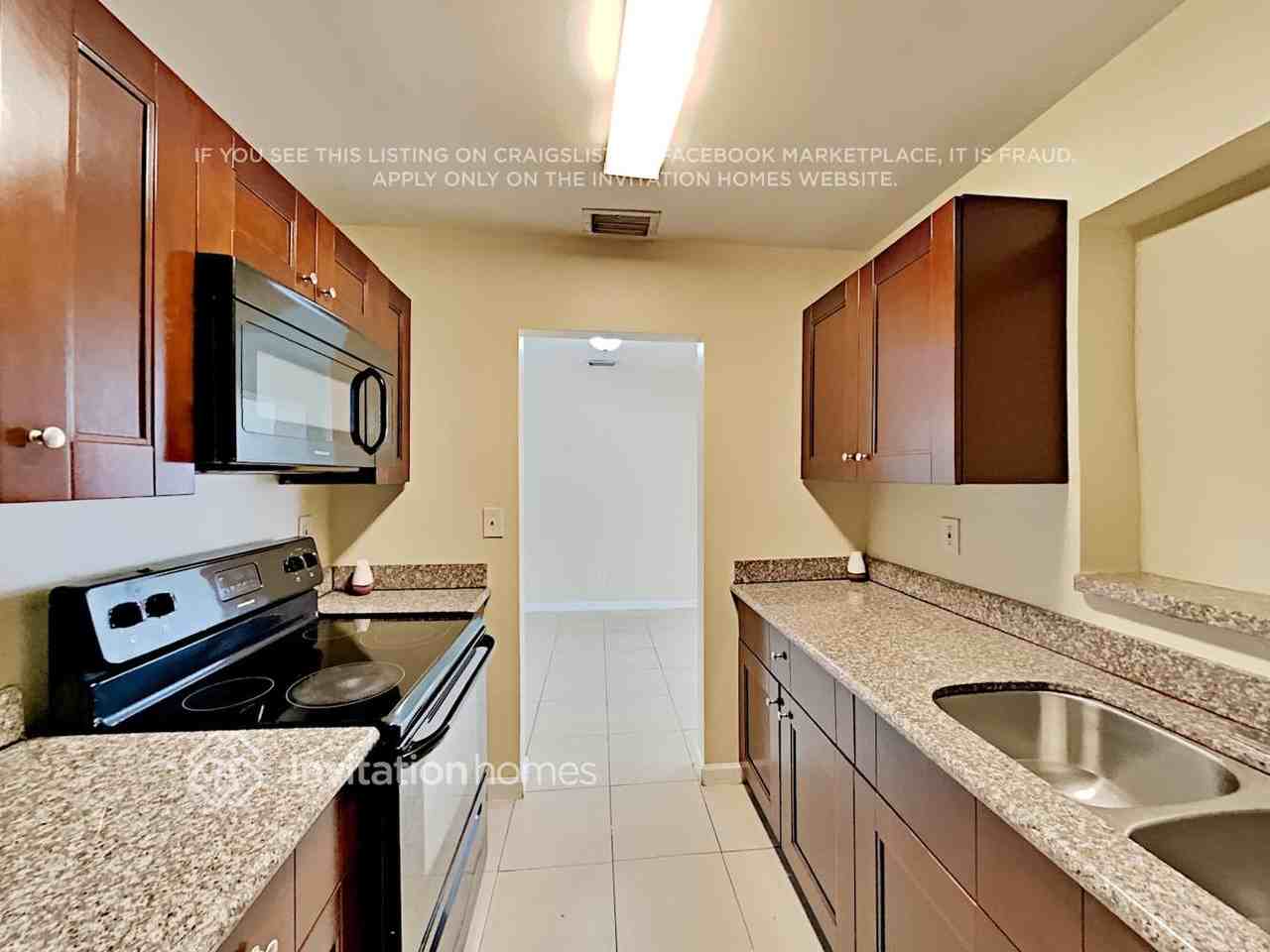 526 Foresteria Dr - Photo 5 of 18