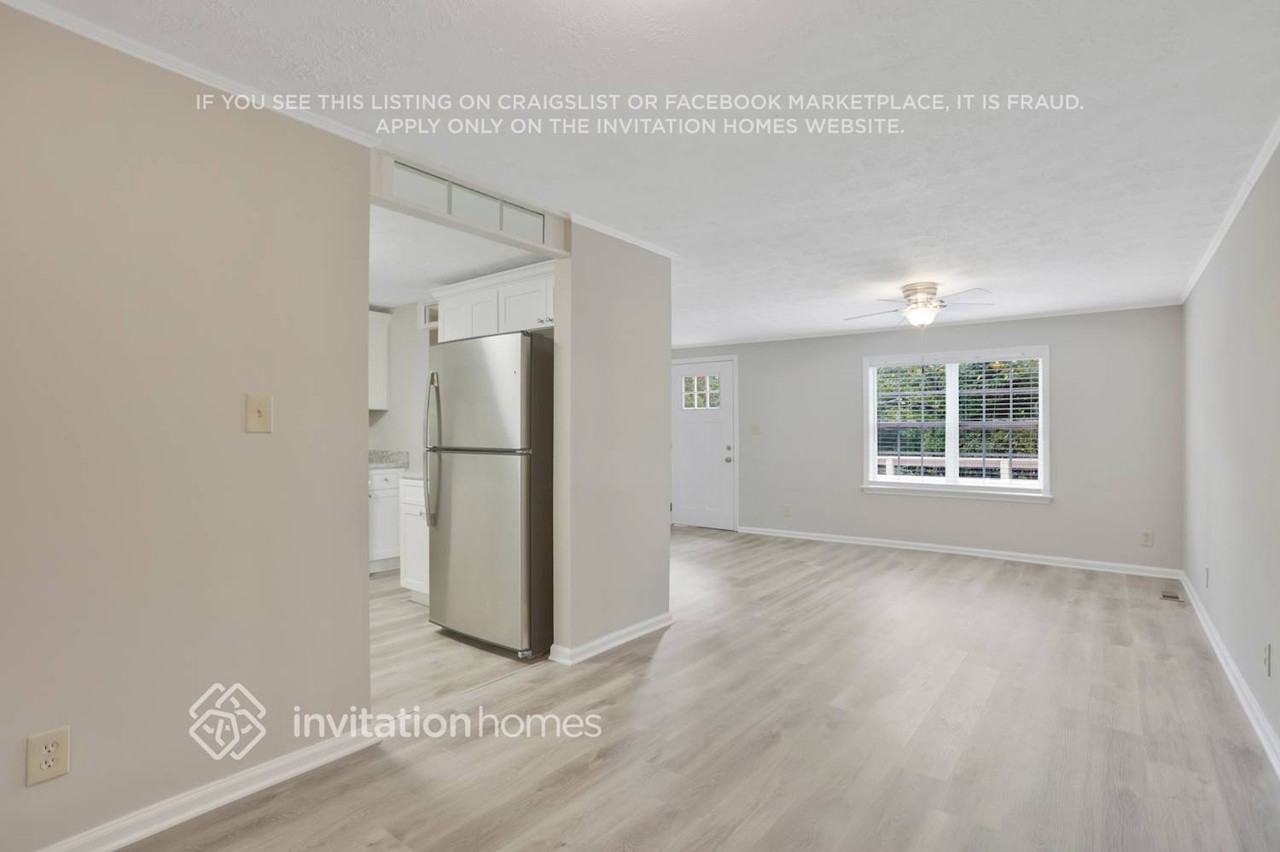 3274 Newcastle Way - Photo 4 of 14