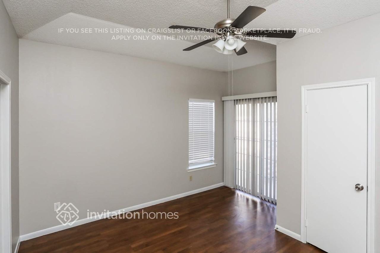 922 Gaynor Ave - Photo 7 of 16