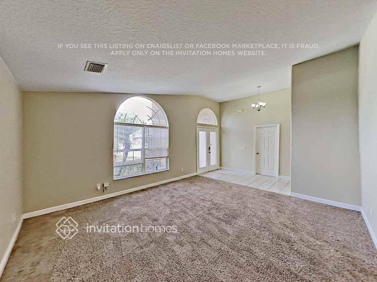 3800 Bayshore Cir - Photo 3 of 18