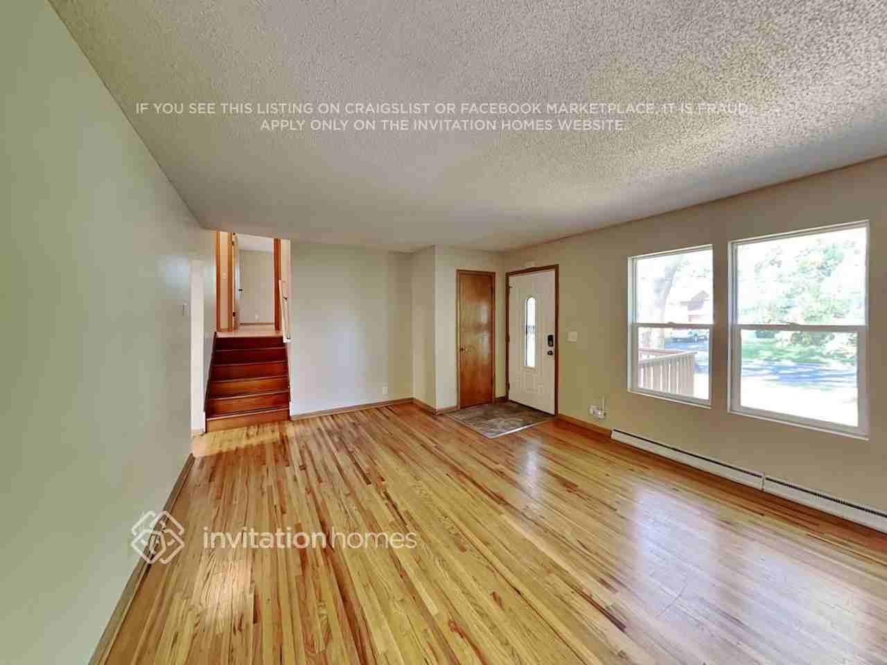 1649 Ottawa Ave S - Photo 6 of 26