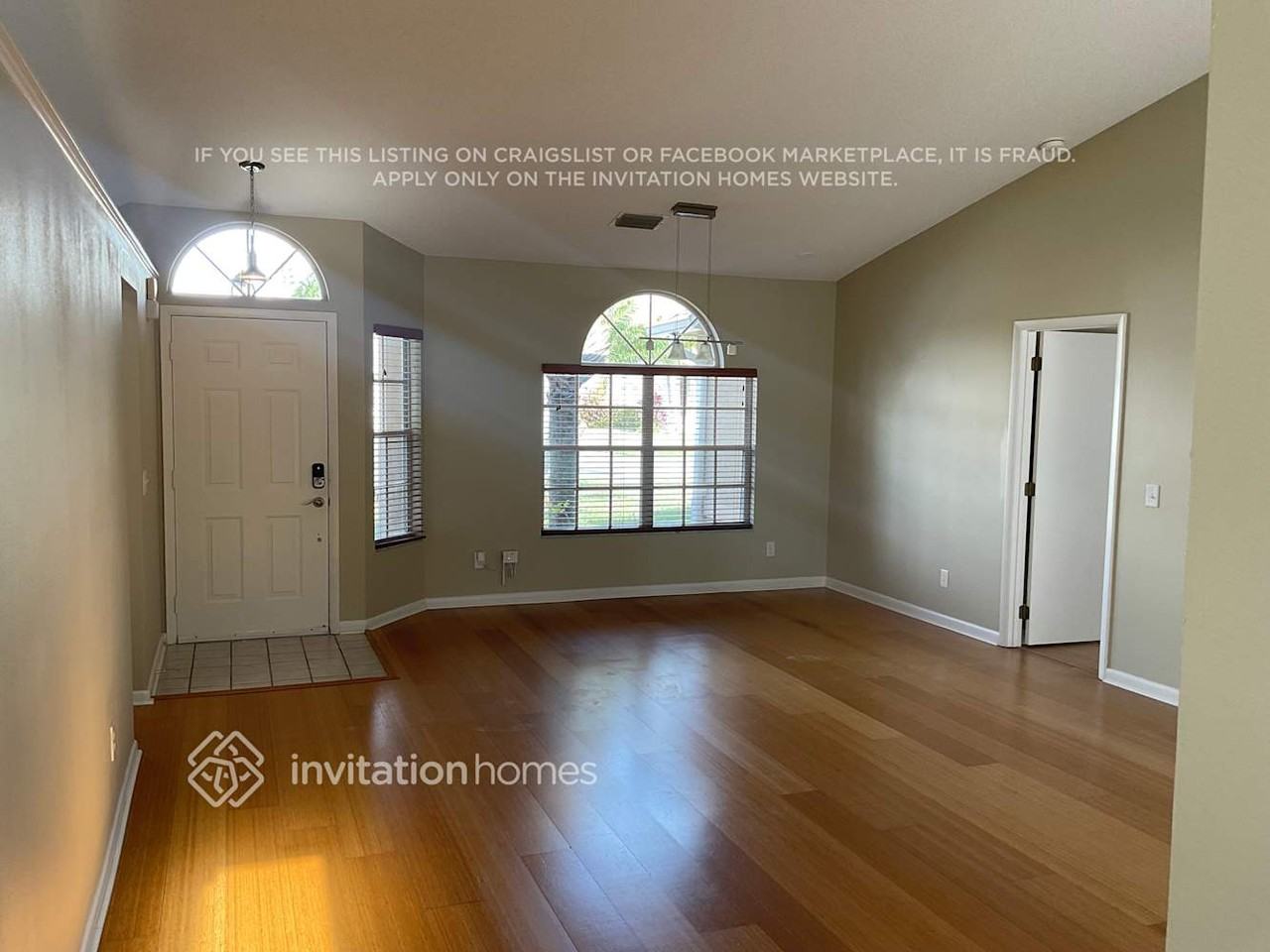 2845 Forest Run Dr - Photo 2 of 21