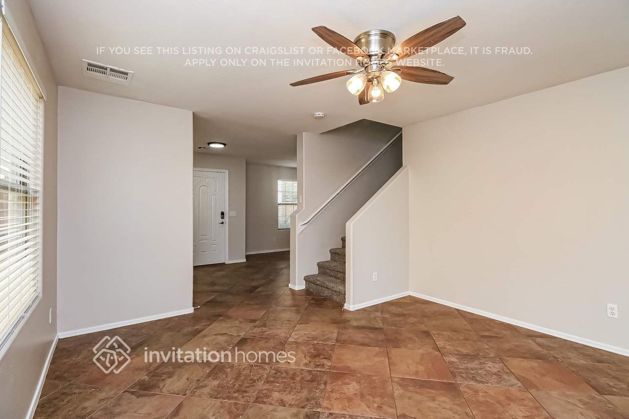 2534 E Megan St - Photo 5 of 18