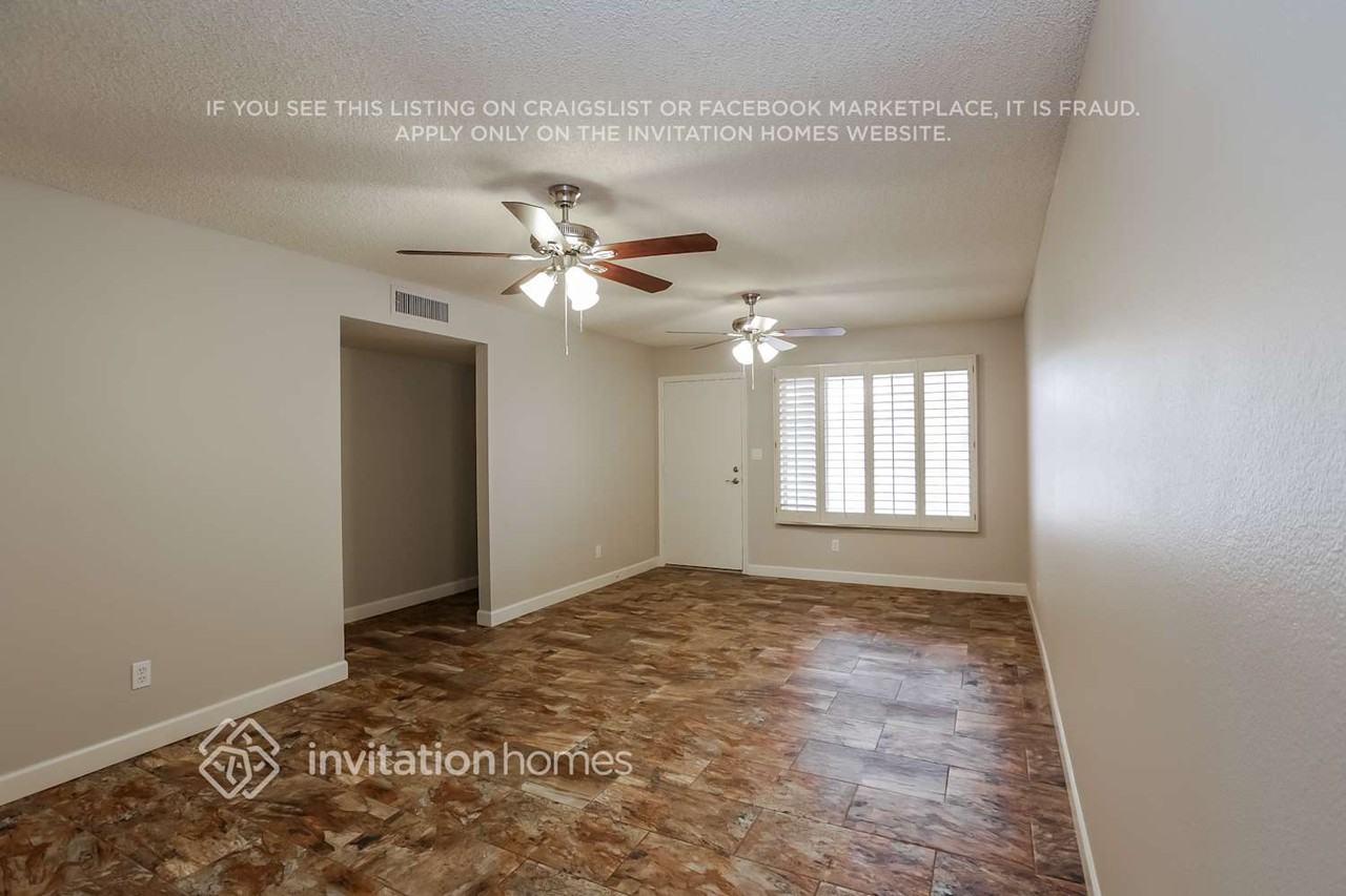 1756 N Cholla St - Photo 3 of 16