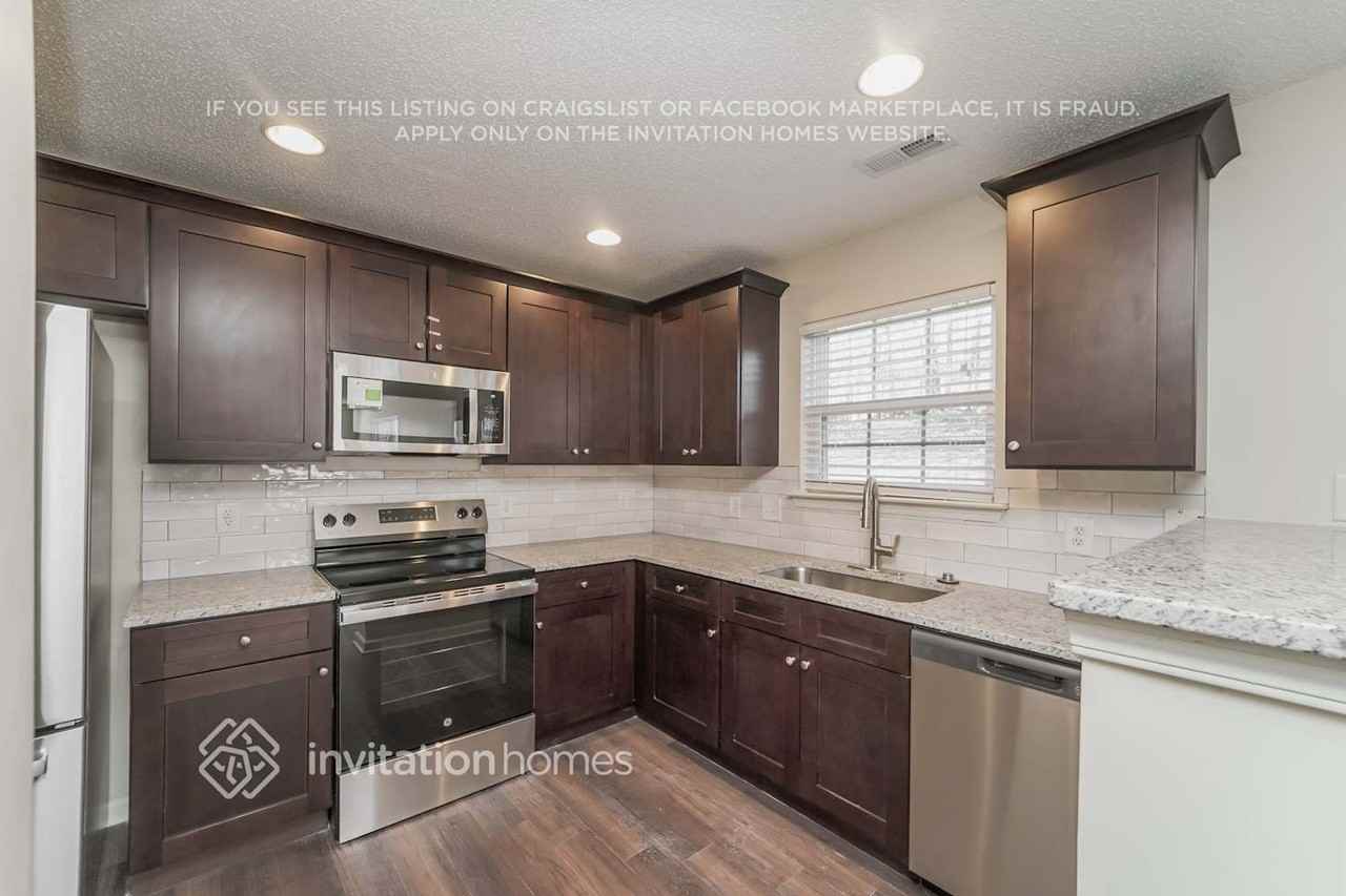 1307 Caselton Ct Nw - Photo 5 of 16