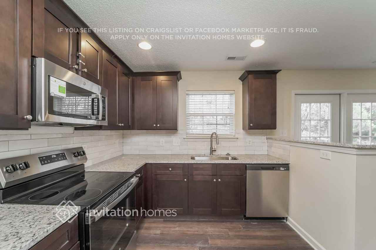 1307 Caselton Ct Nw - Photo 6 of 16