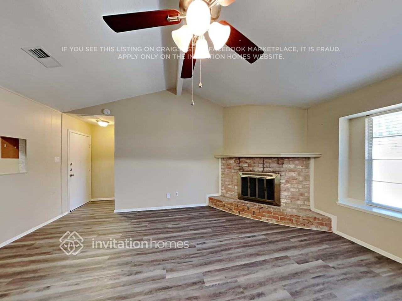 23322 Birnam Wood Blvd - Photo 3 of 15