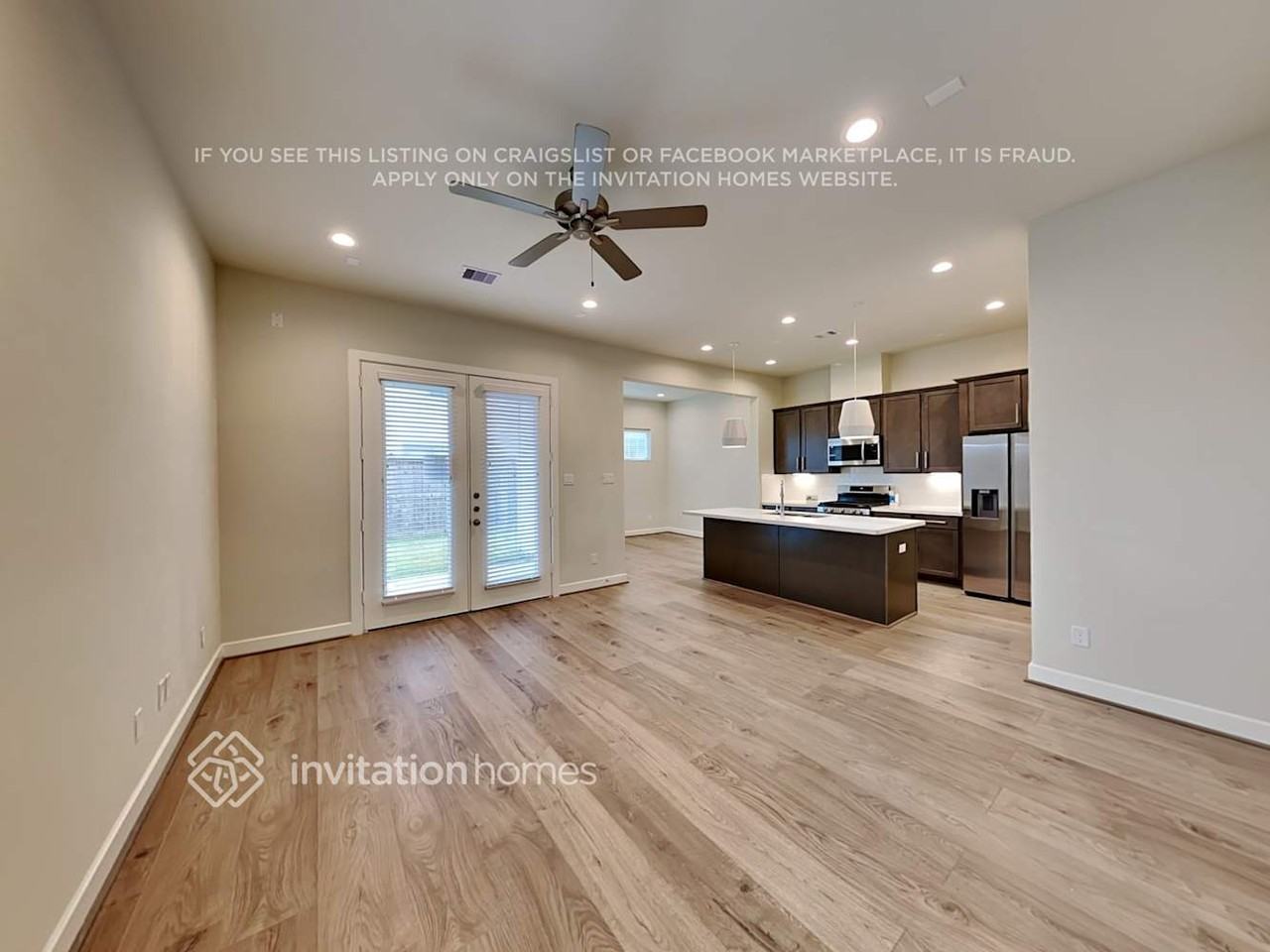 12403 Imperial Lake Ln - Photo 4 of 19