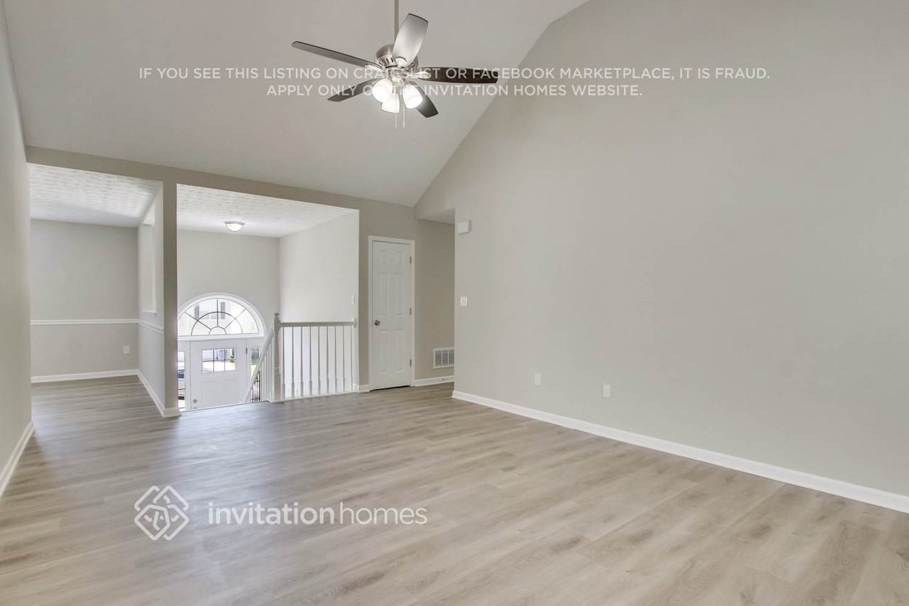 105 Chartres St - Photo 7 of 26