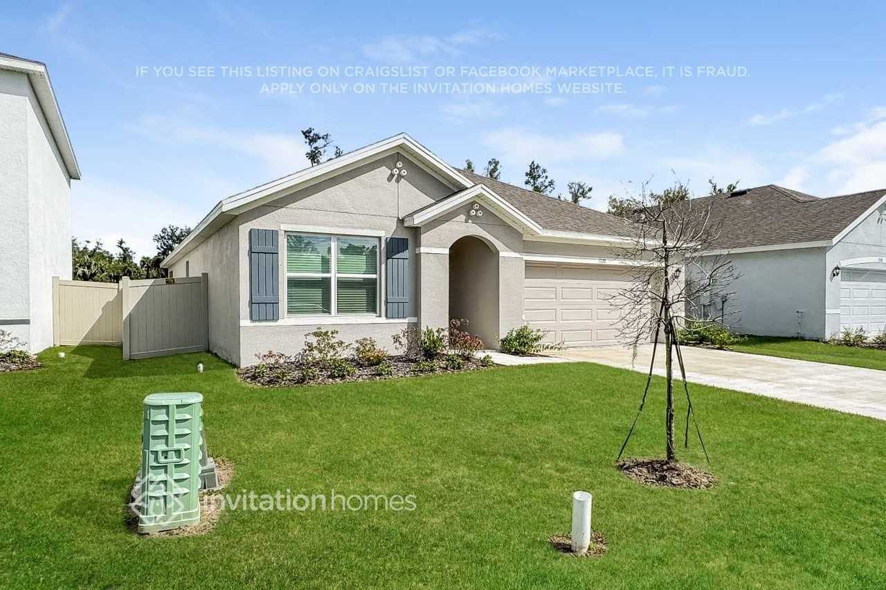 7728 Harbor Moor Dr - Photo 2 of 19