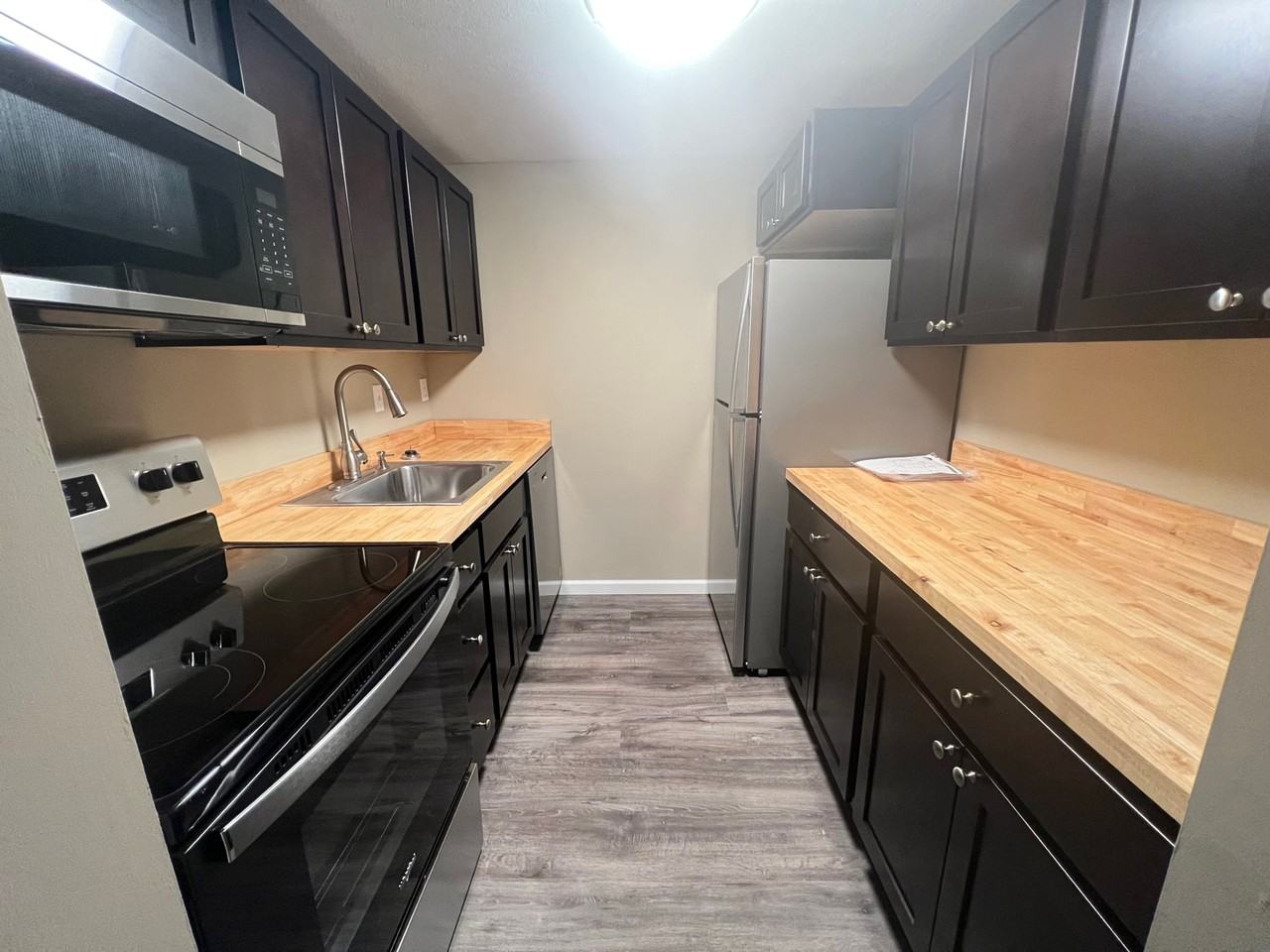 800 Northwood Ct #103