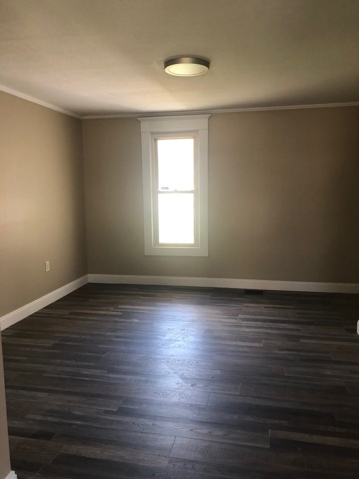 3976 Lincoln Ave #NA - Photo 3 of 36