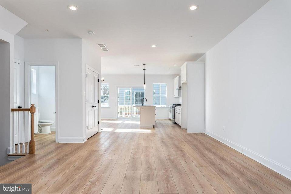 434 Hurst St #434 - Photo 2 of 17