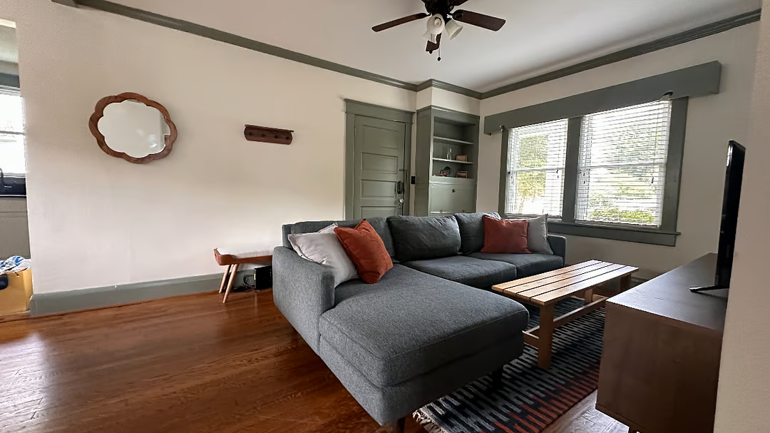 1709 Bellevue Ave #B - Photo 5 of 19