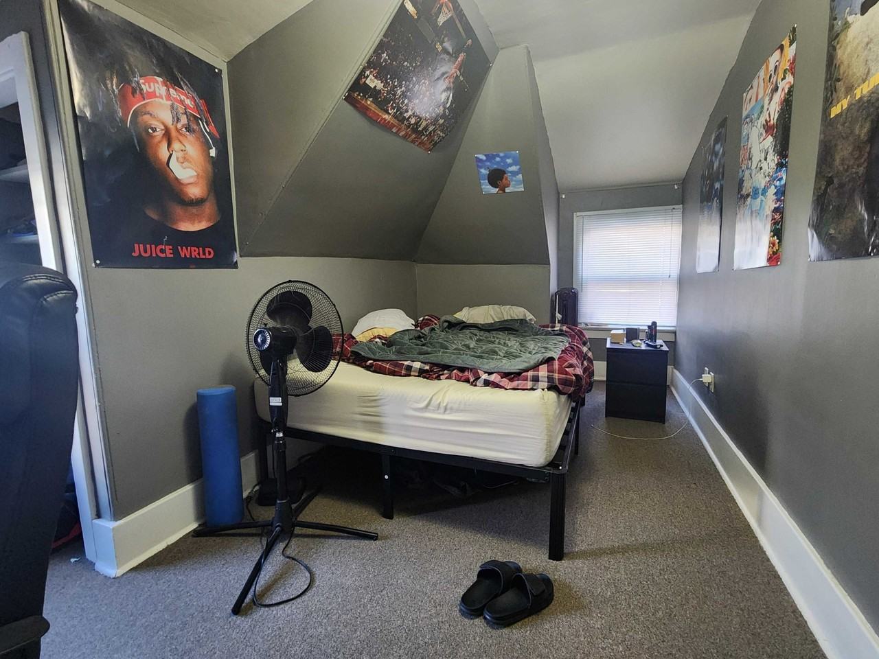 473 Victoria St #1 - Photo 2 of 11