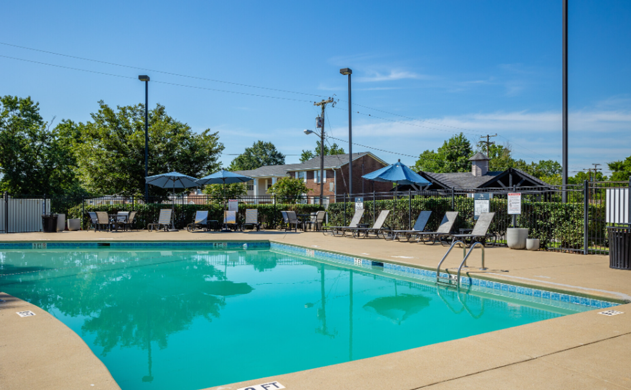 Brentwood Hill Luxury Townhouses - Photo 2 of 32