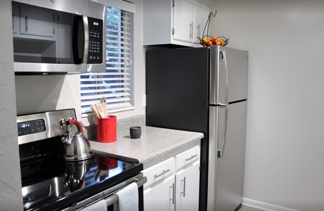 Affordable Apartments in Southwest Gainesville Near Butler Plaza & Archer Road - Photo 6 of 50