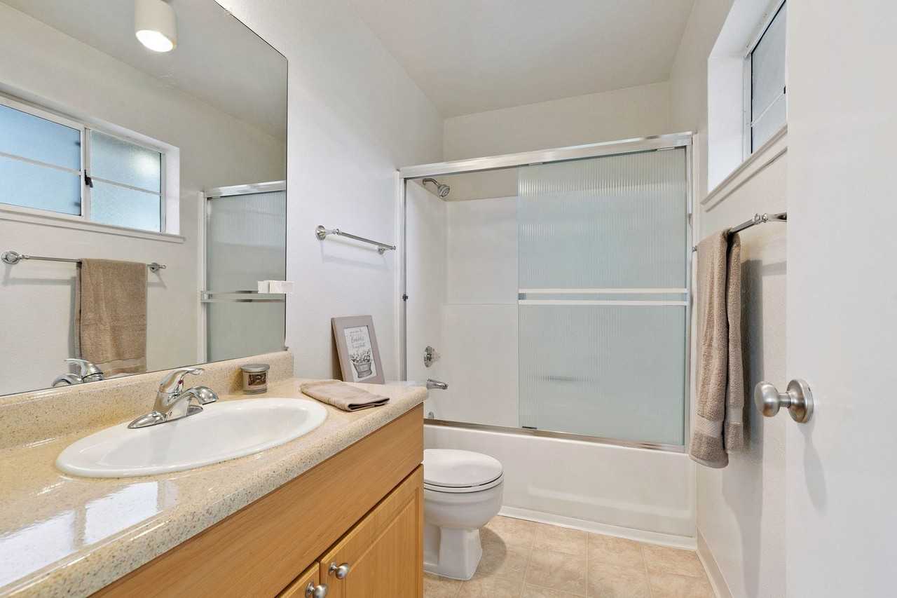 Bel Air Apartments - Photo 2 of 12