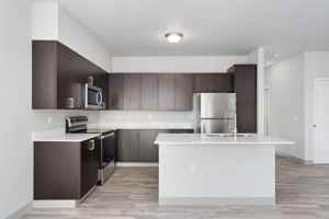 featured image of 260 16th St