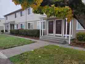 C2402 - Maple Court Apartments - Photo 1 of 1