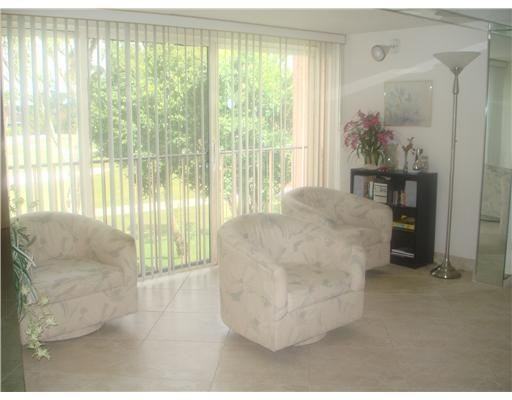 4100 Tivoli Court 302 - Photo 2 of 7