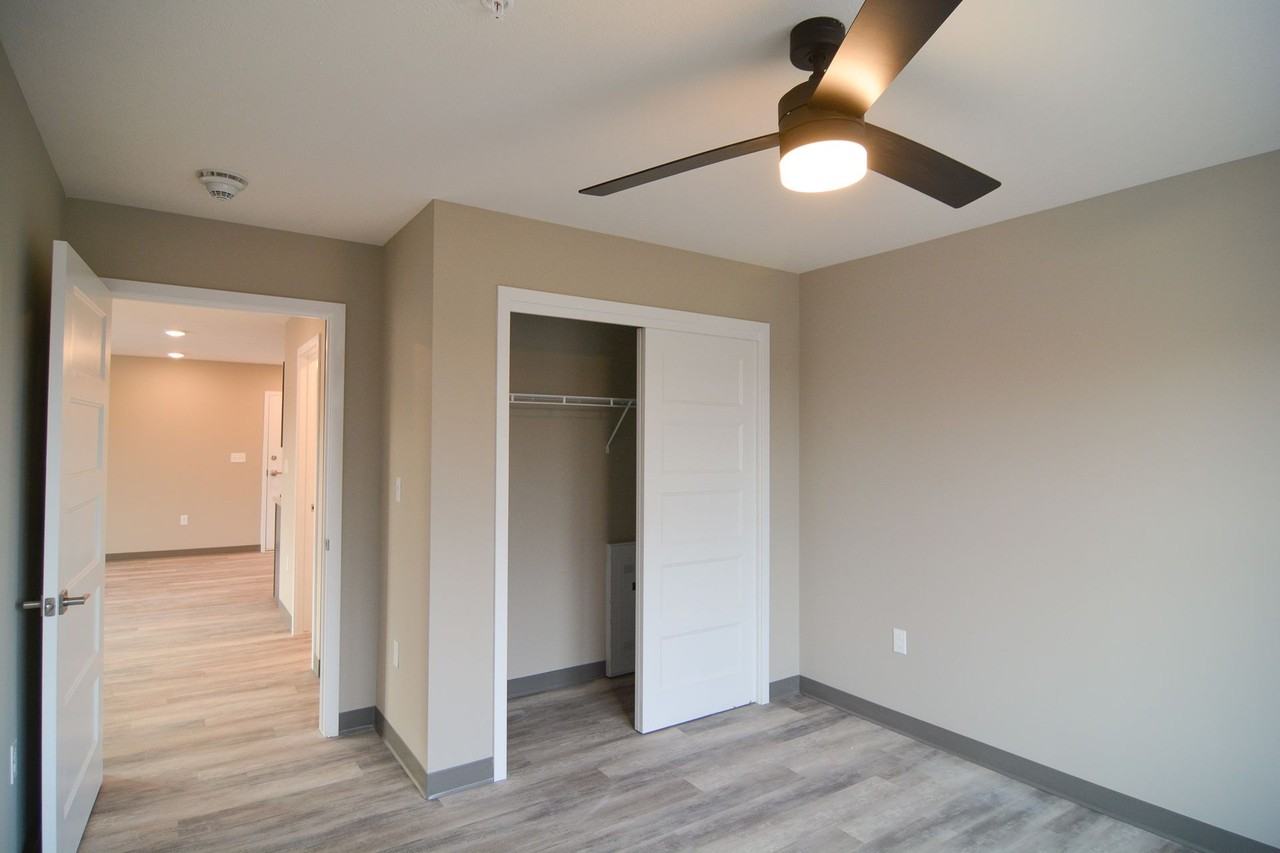 4102 Hamilton Street - Photo 6 of 10