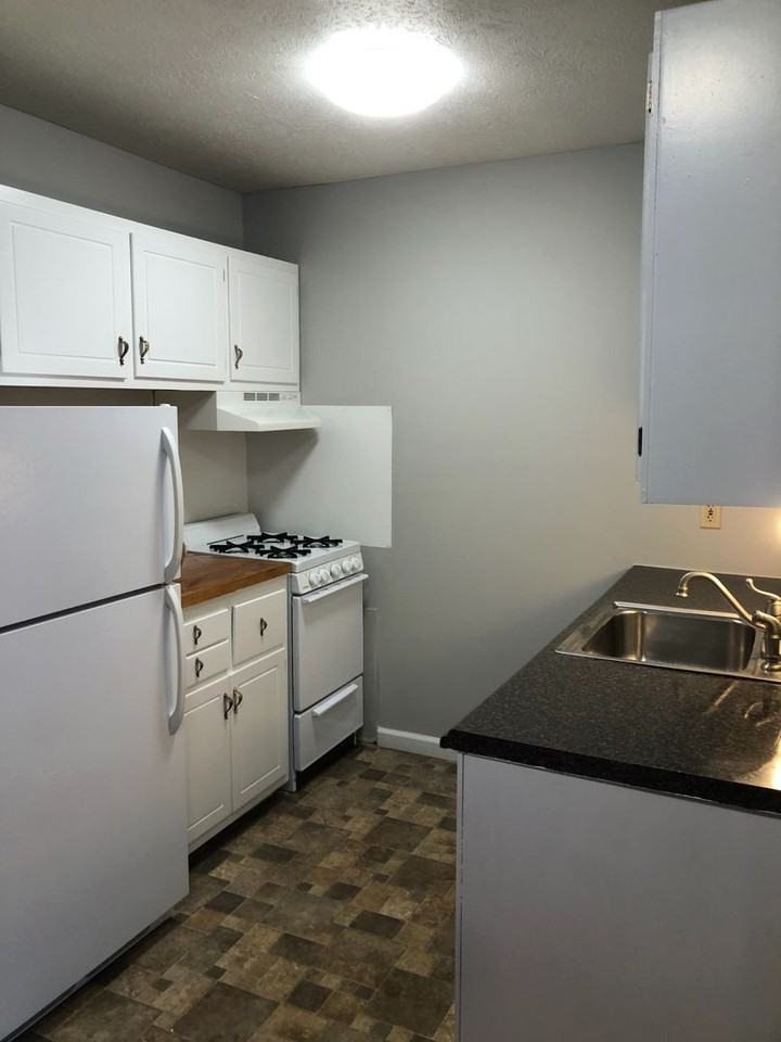 Sunset Landing - Photo 7 of 12