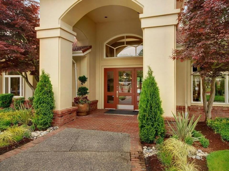 4525 164th St Sw - Photo 2 of 11