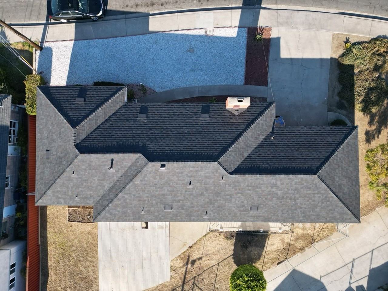2340 Balboa Vista Dr - Photo 2 of 24