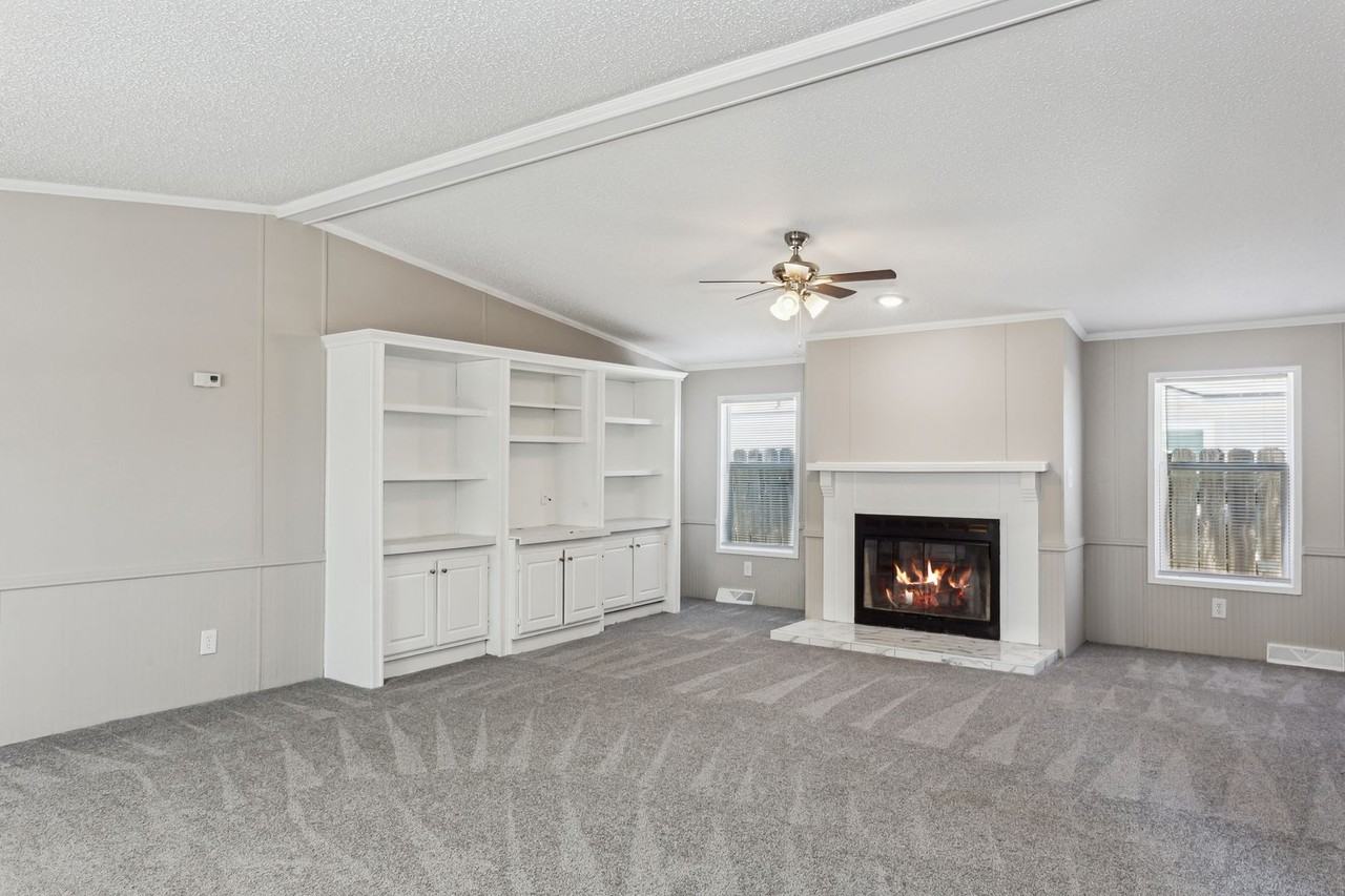 3502 W Marie St - Photo 2 of 22