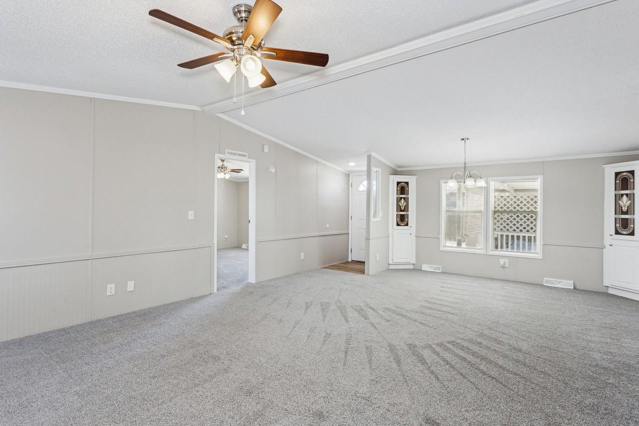 3502 W Marie St - Photo 3 of 22