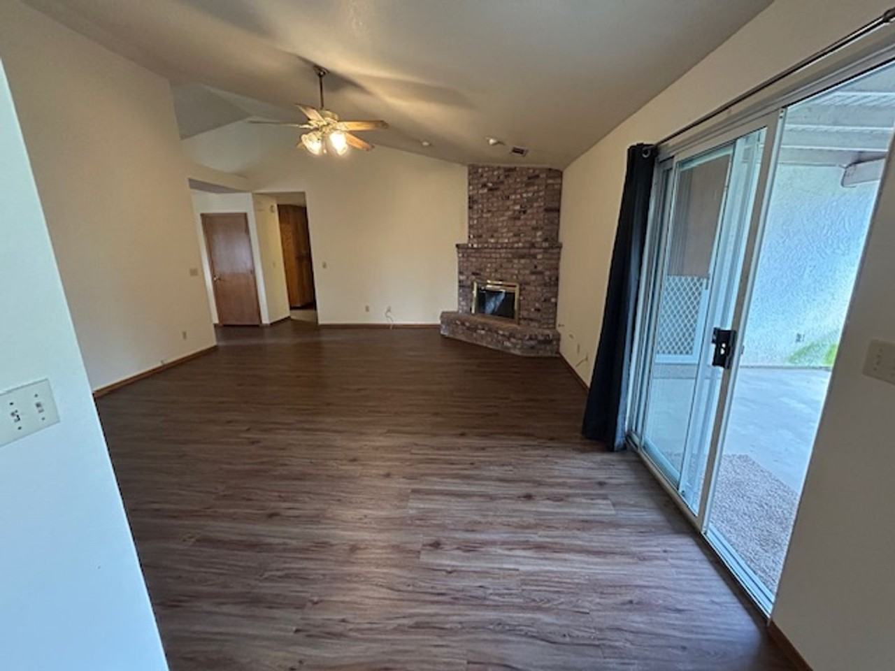 6016 W Crowley Ave - Photo 7 of 15