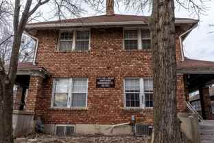 1107-1109 E Walnut - Photo 1 of 1