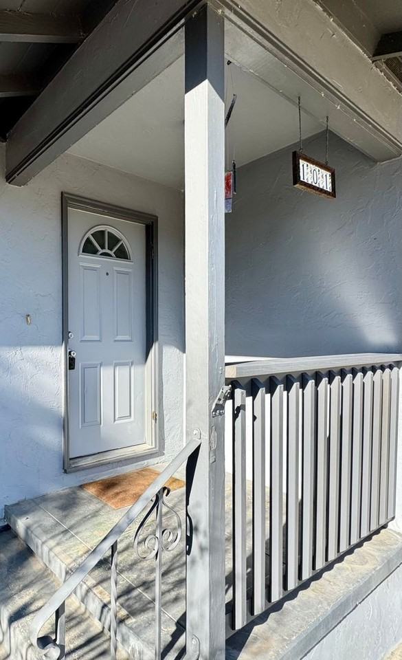 101 Lilienthal Ave - Photo 2 of 25