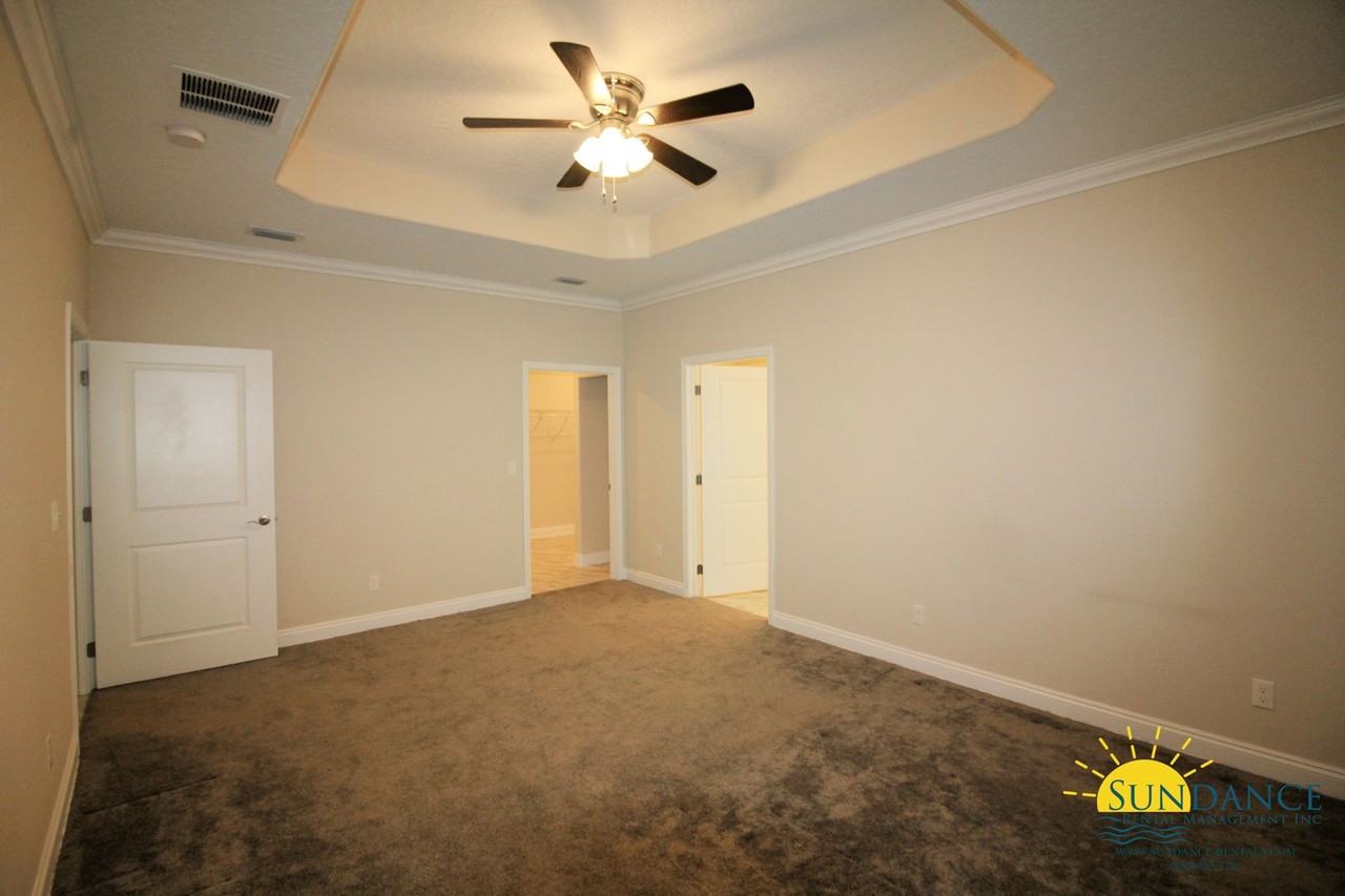 802 Dawes Rd - Photo 7 of 16