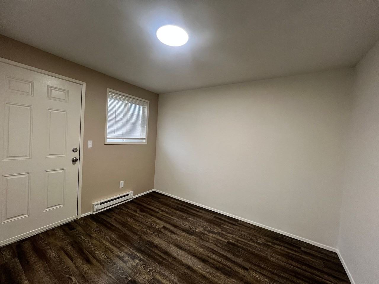 1137 1137 Cascade - Photo 6 of 15