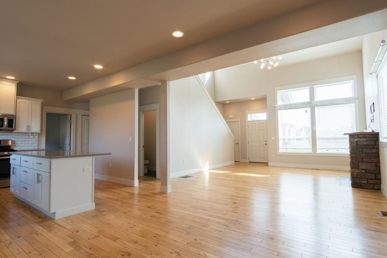 805 Sw Dominic Ct - Photo 7 of 19