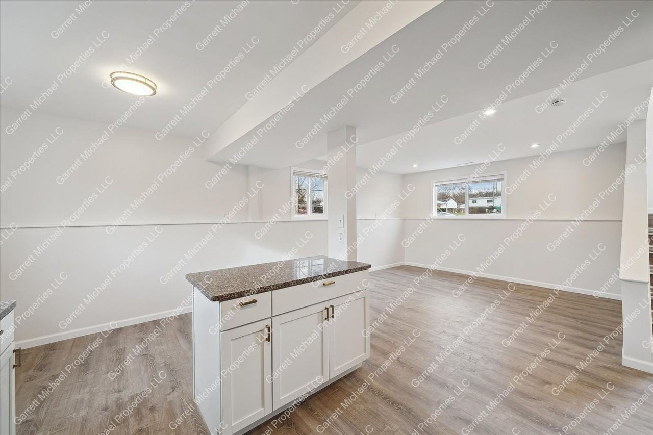 166 Grandview Blvd - Photo 5 of 40