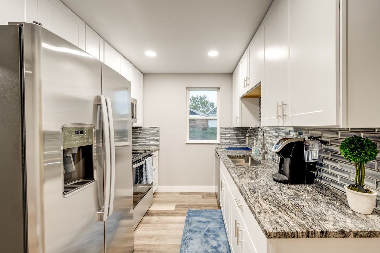 508 Southway Dr. - Photo 4 of 20