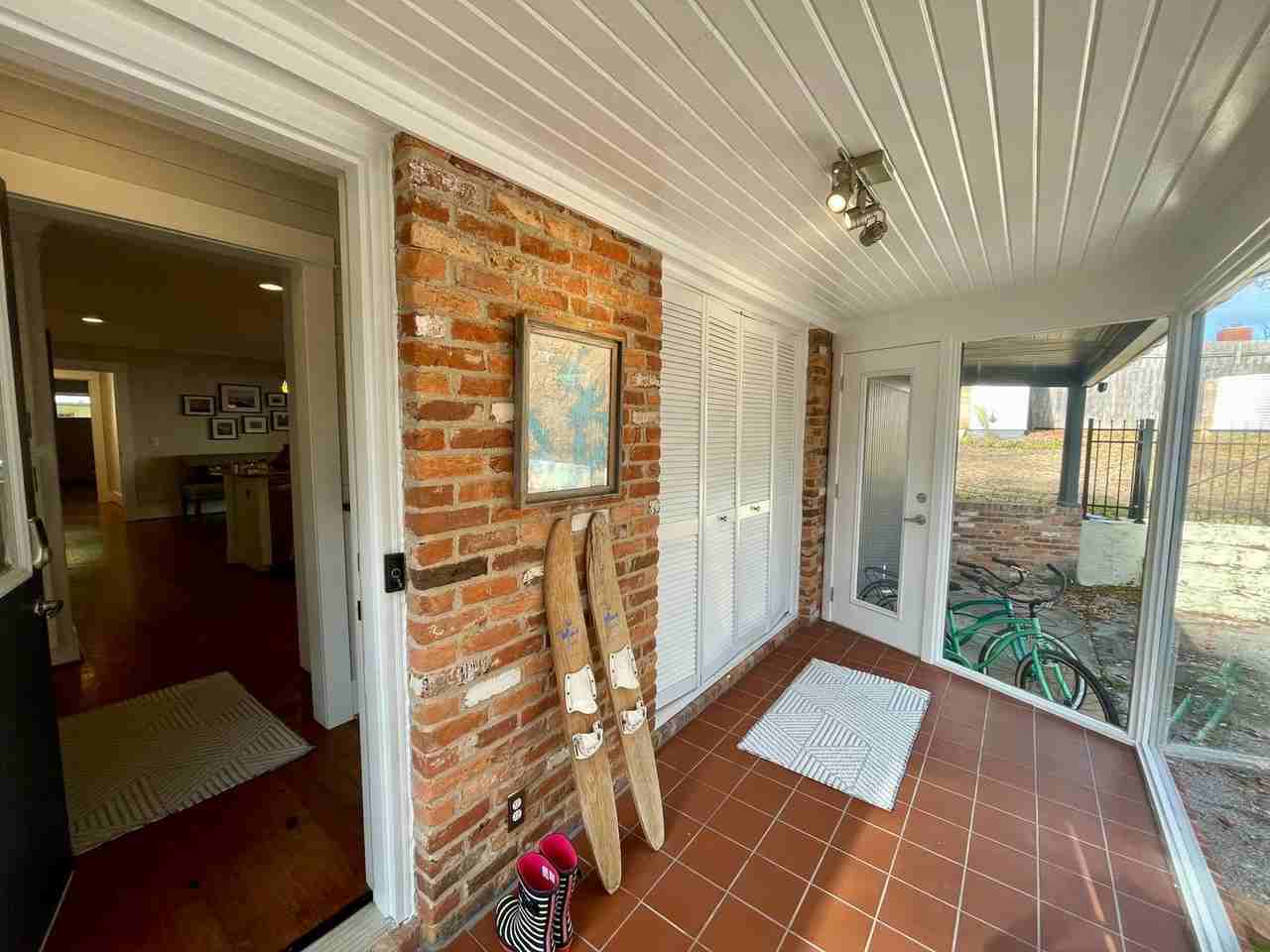 607 Auburn Drive - Photo 7 of 41