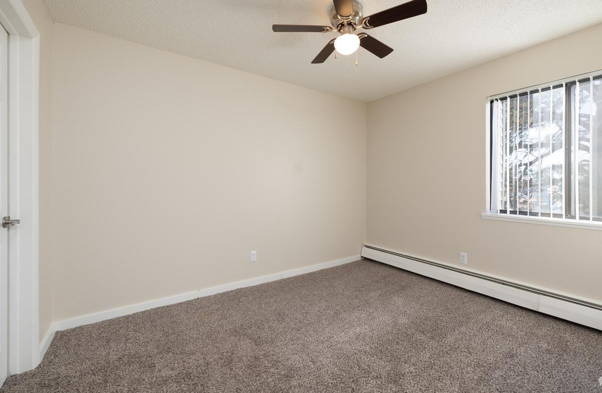 1930 E La Salle St - Photo 5 of 6