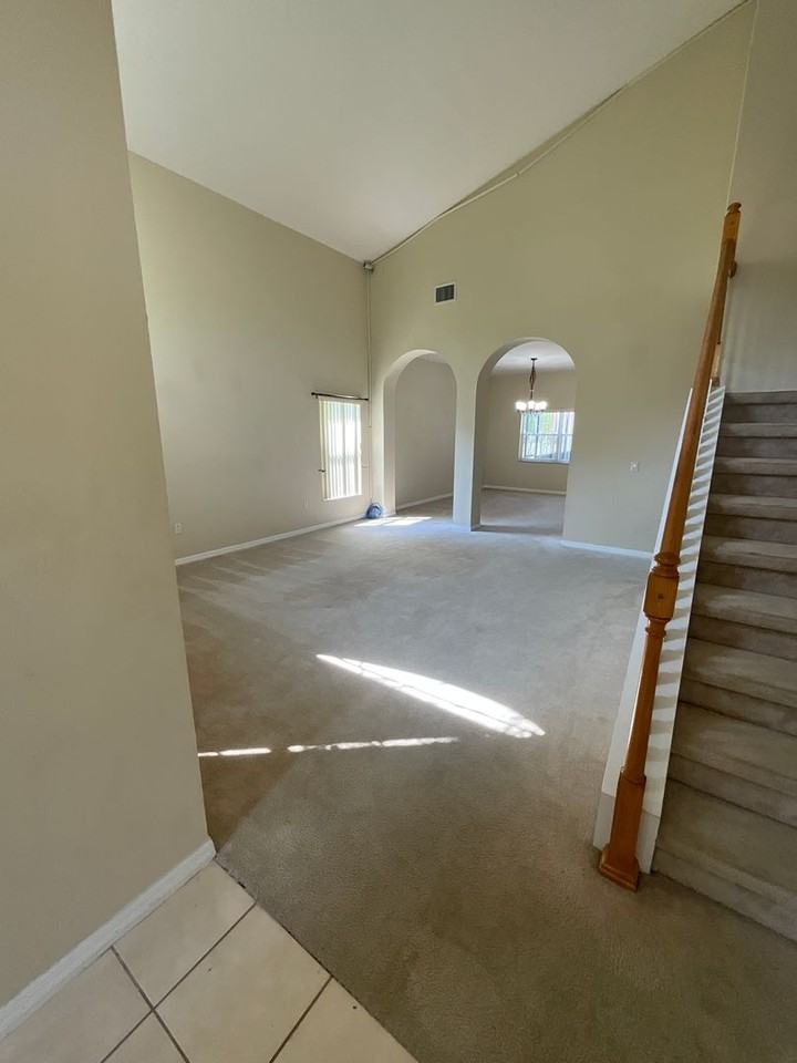 4217 Lugano Ct - Photo 3 of 29