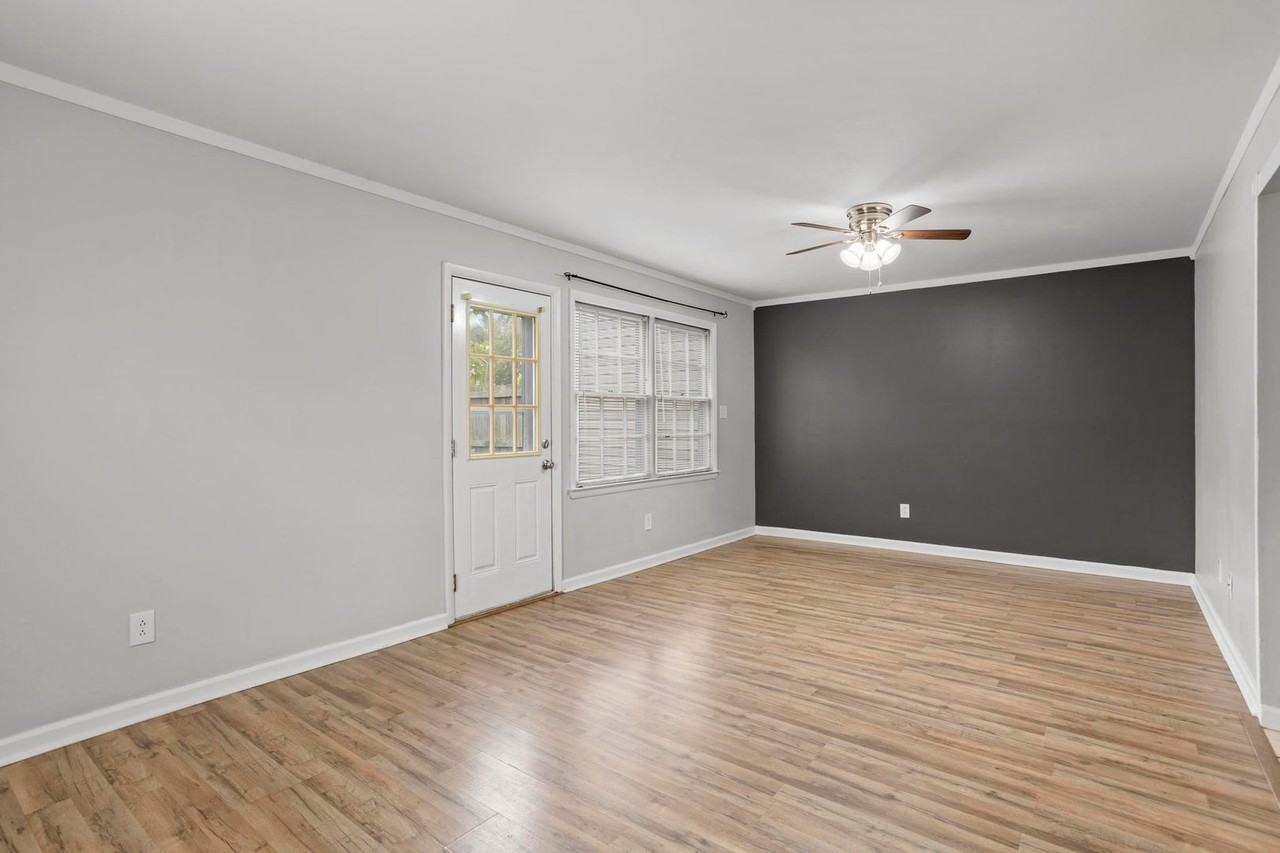 121 King George Ct - Photo 6 of 20
