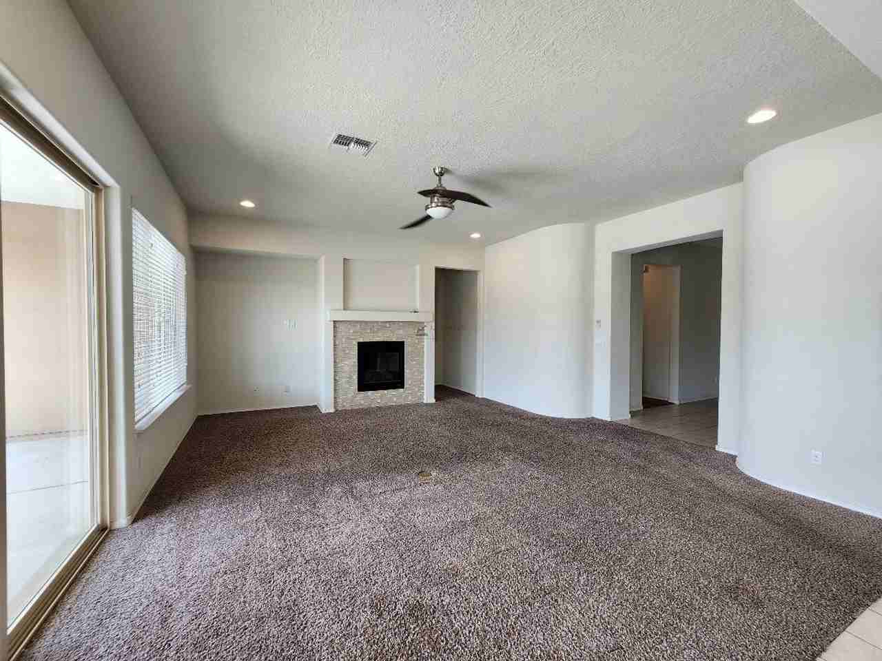 4302 Neblina Dorada - Photo 2 of 21