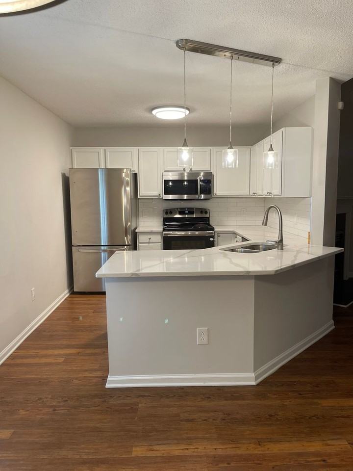 5521 Fieldcross Ct - Photo 2 of 22