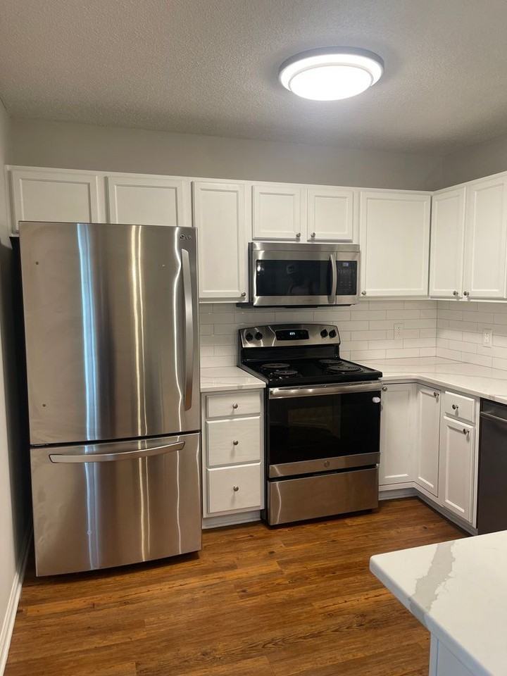 5521 Fieldcross Ct - Photo 3 of 22