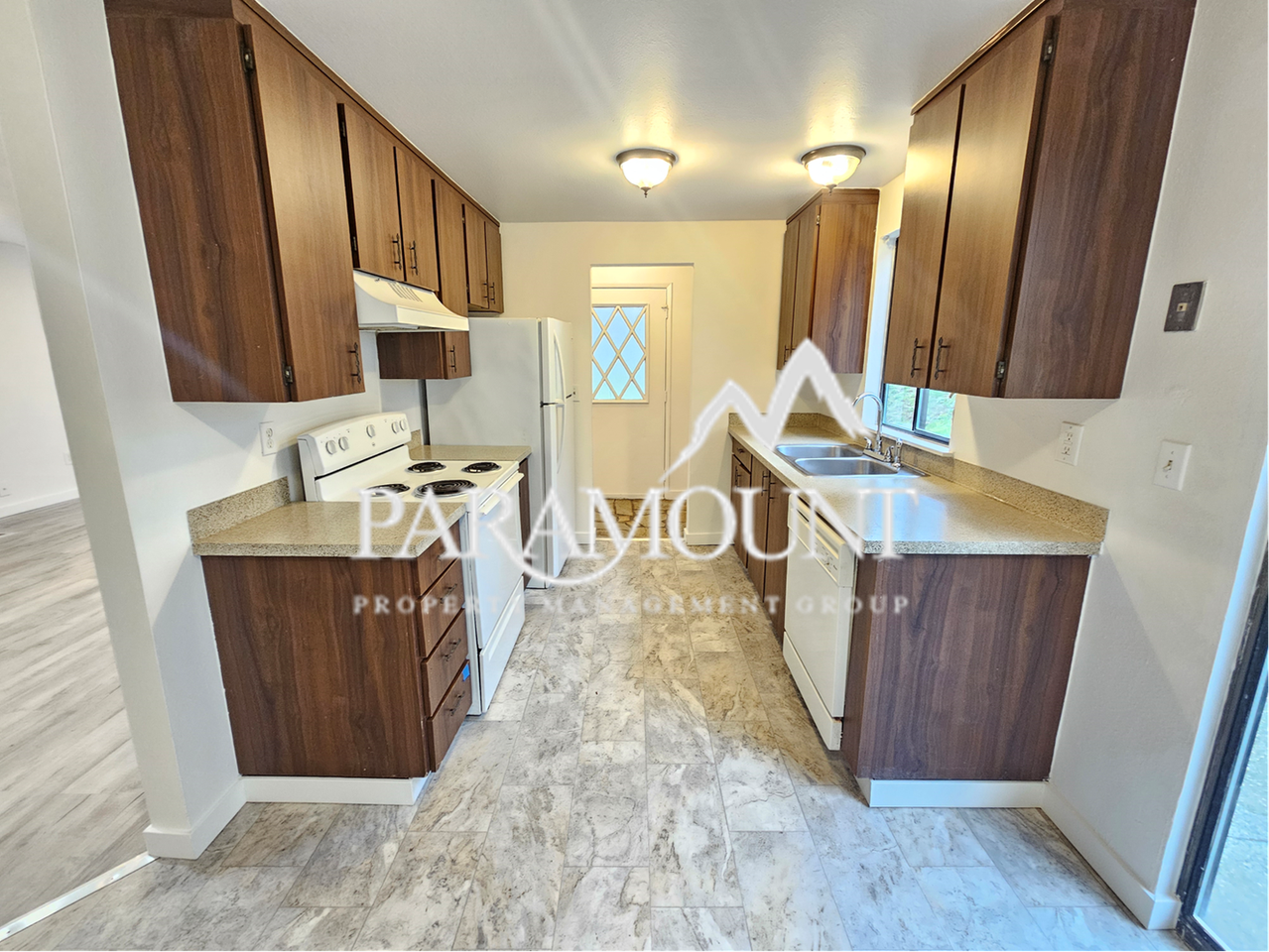 1460 Se Bethel Valley Ln - Photo 3 of 10