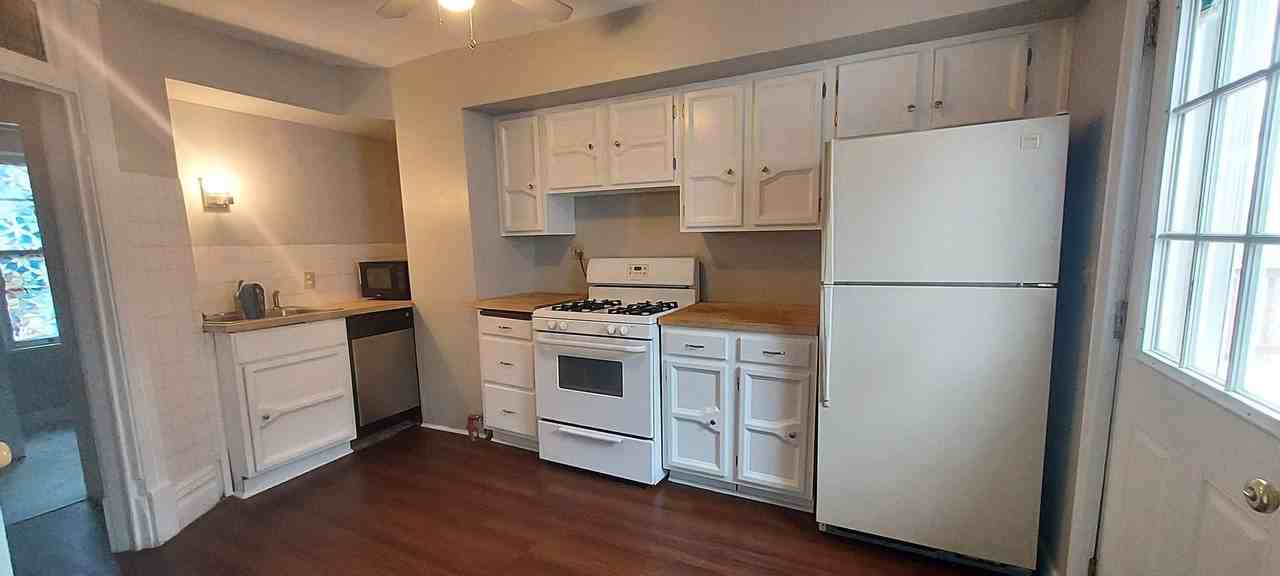 3406 Blaisdell Ave - Photo 2 of 18