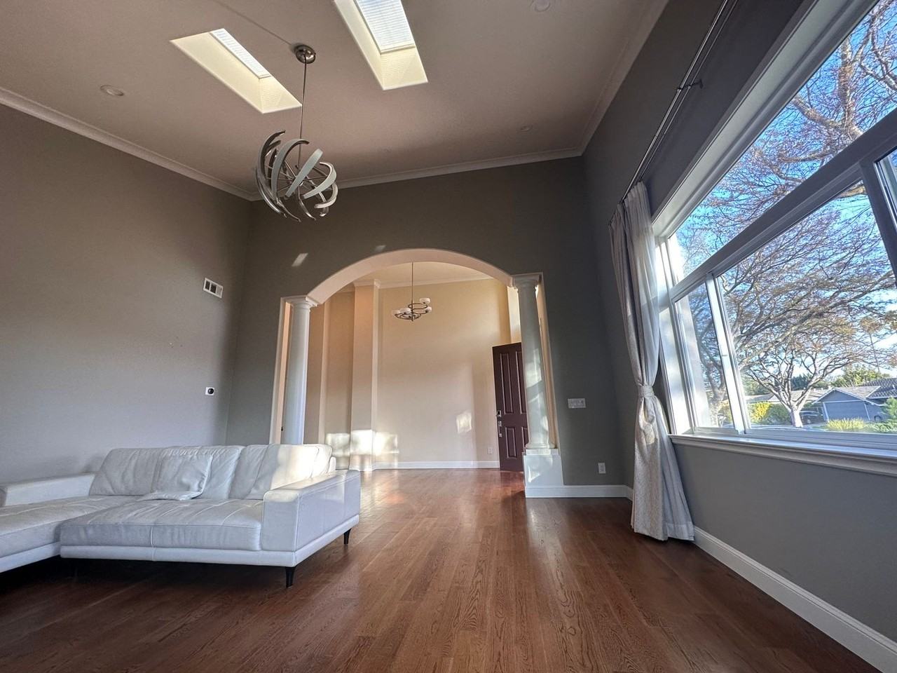 5129 Rhonda Dr - Photo 3 of 29